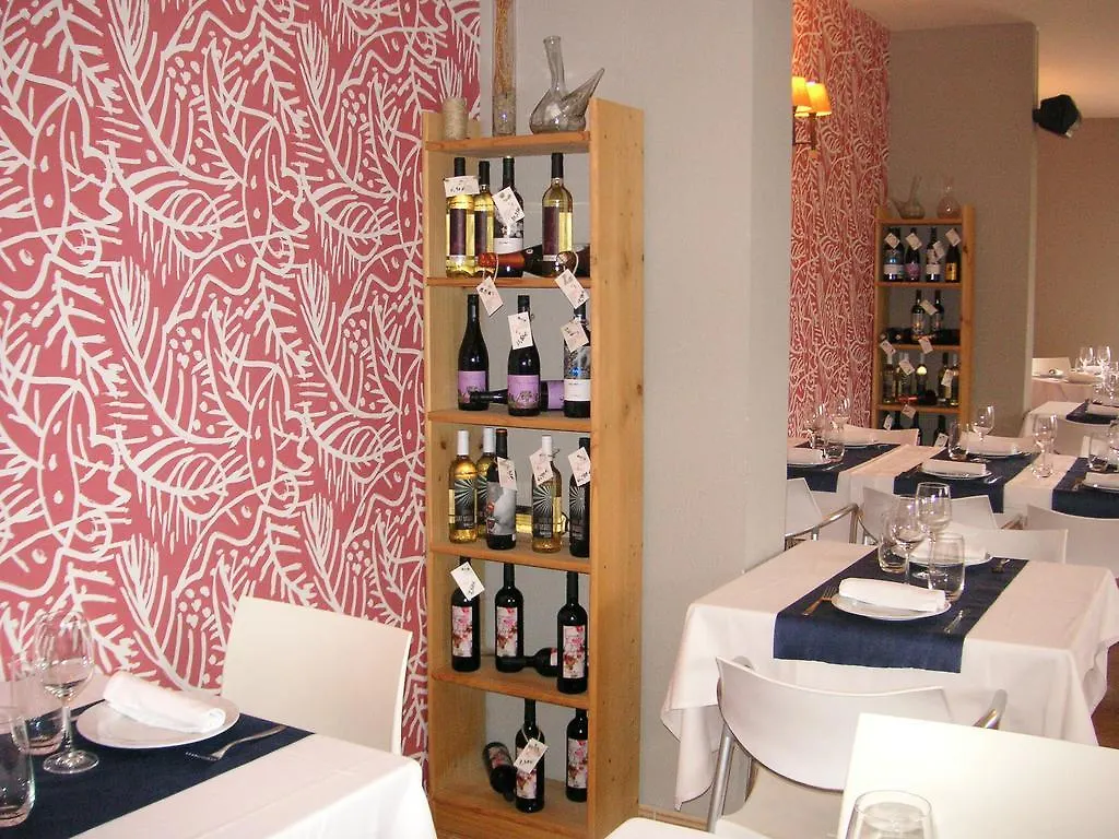 Aire De Colldejou Hotel