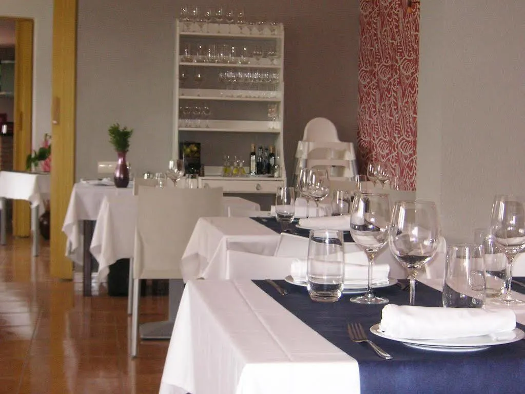 Aire De Colldejou Hotel